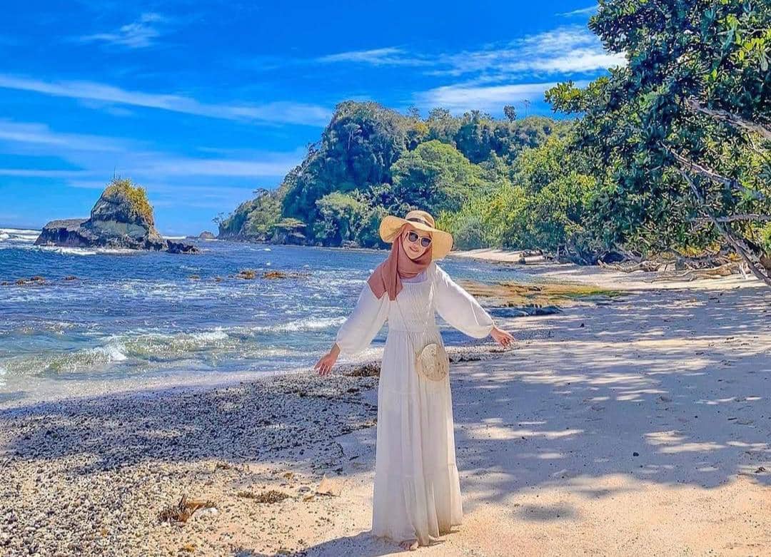 Unforgettable Cilacap Travel Experiences with Dua Saudara